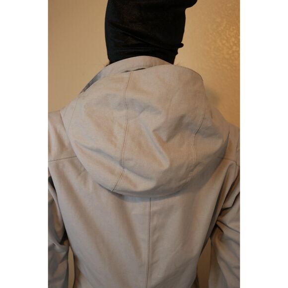 Patagonia Women's H2NO Off White Outdoors Waterproof Rain Coat (XS) - Picture 6 of 13